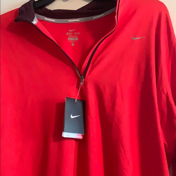 NWT Nike  Plus Dri Fit Long Sleeve Moving Sale - Picture 5 of 5